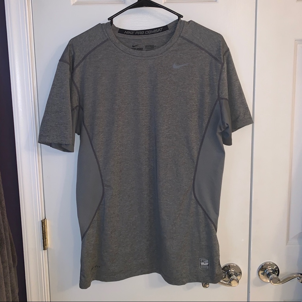 Men’s Nike Pro Combat Fitted Dri Fit shirt Medium